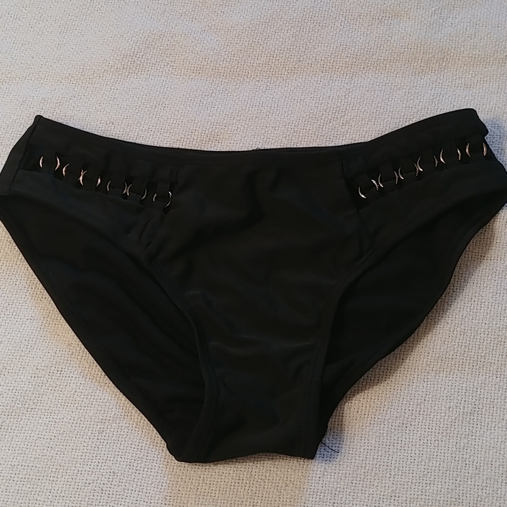 NWOT Black Bikini - Picture 4 of 7